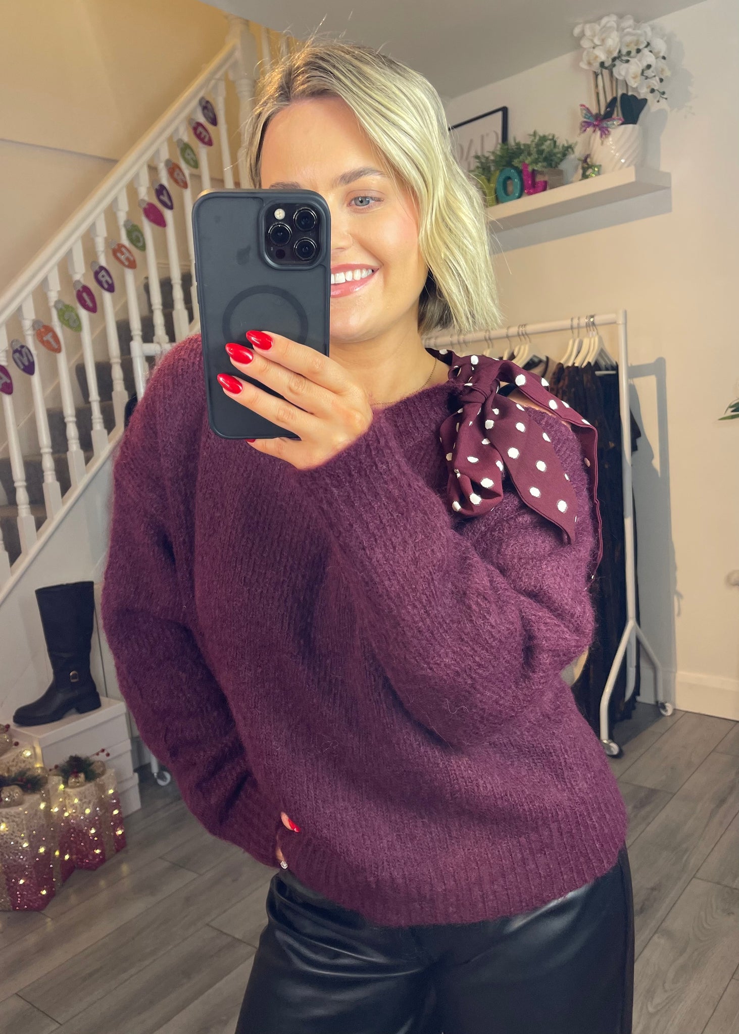 Lorna Bow Jumper Burgundy