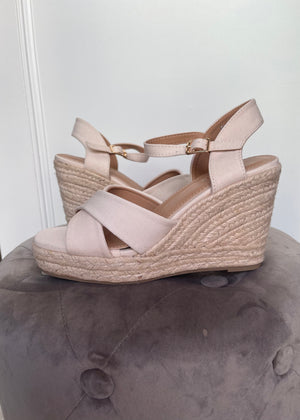 Rhea Wedges Beige